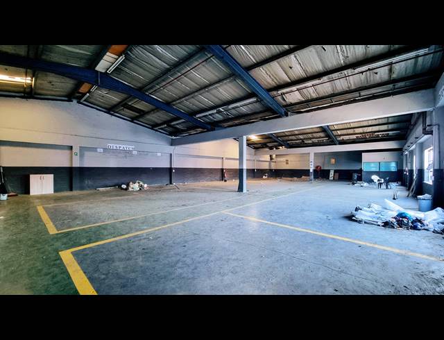 486M² WORKSHOP TO LET IN ROSSBURGH